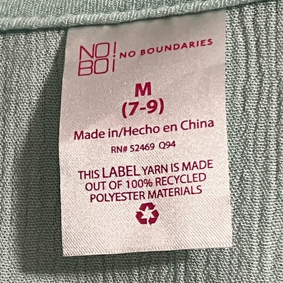 No Boundaries blouse shirt - Picture 3 of 4